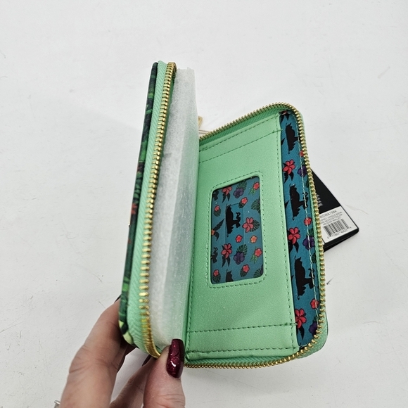 Loungefly Disney Jungle Book Mowgli, Baloo and Kaa Bare Necessities Zip Wallet - Picture 4 of 6